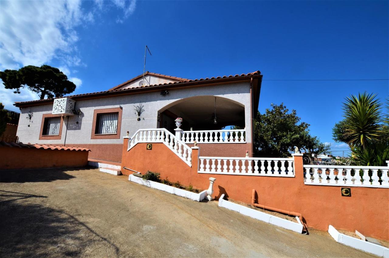 Villa Olombel Massanet De La Selva Ngoại thất bức ảnh