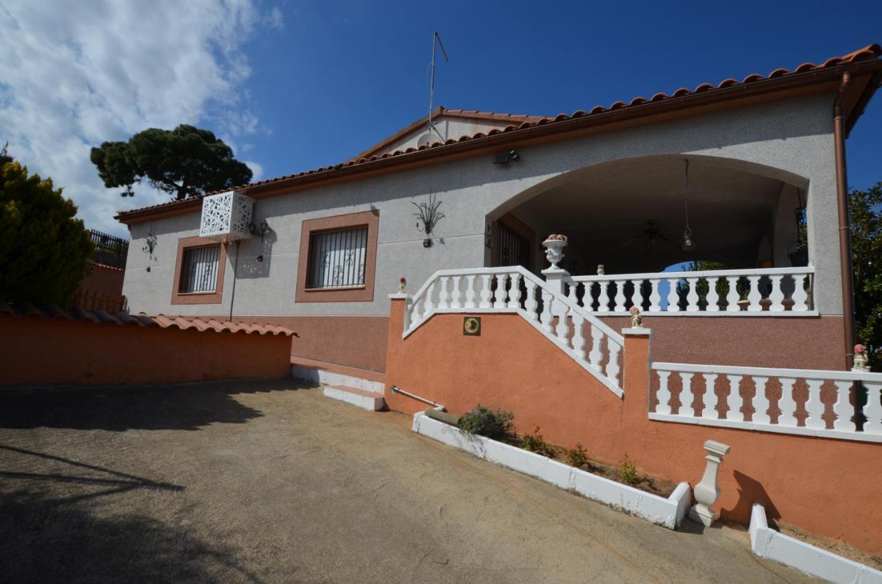 Villa Olombel Massanet De La Selva Ngoại thất bức ảnh